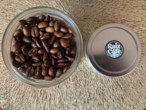 Granos de café de especialidad Perseverancia Gesha Natural 88.5 SCA de Raíz de Café